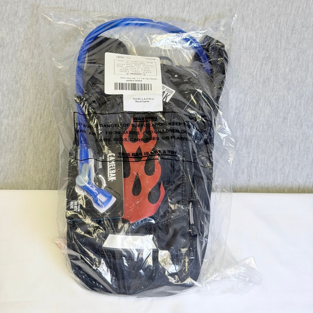 CamelBak Mini M.U.L.E. 50oz Hydration Pack Black Red Flames Kids Backpack NEW
